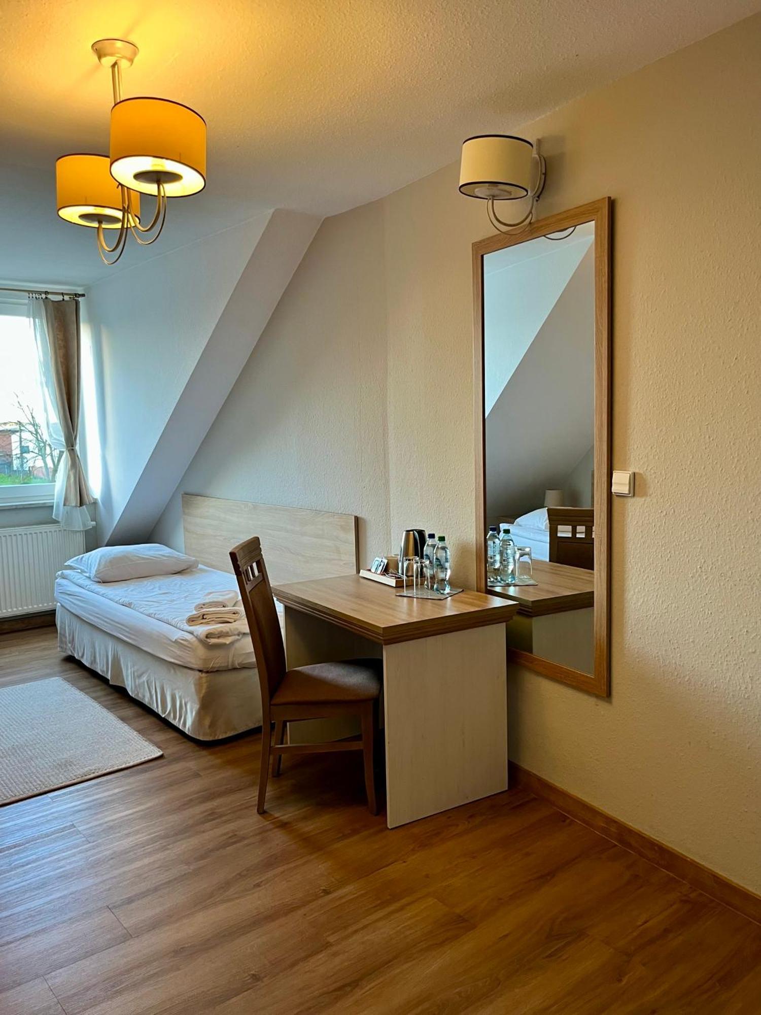Hotel Nad Stawem Bogacica Exterior photo